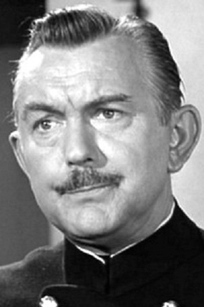 Deputy District Attorney Alan Deats (uncredited)