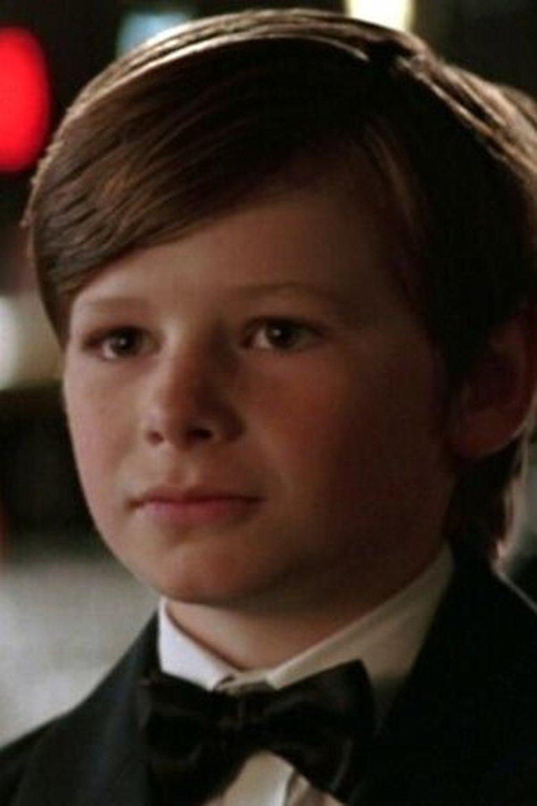Bruce Wayne (Age 8) (archive footage) (uncredited)