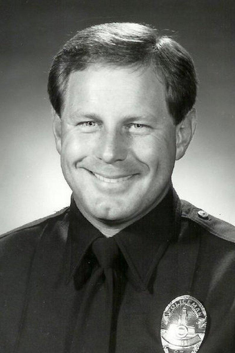 SWAT Officer (uncredited)