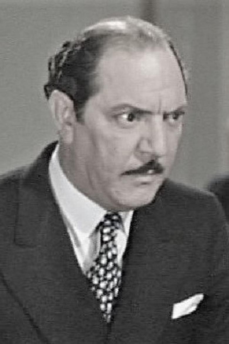 Jewish Fruit Stand Proprietor (uncredited)
