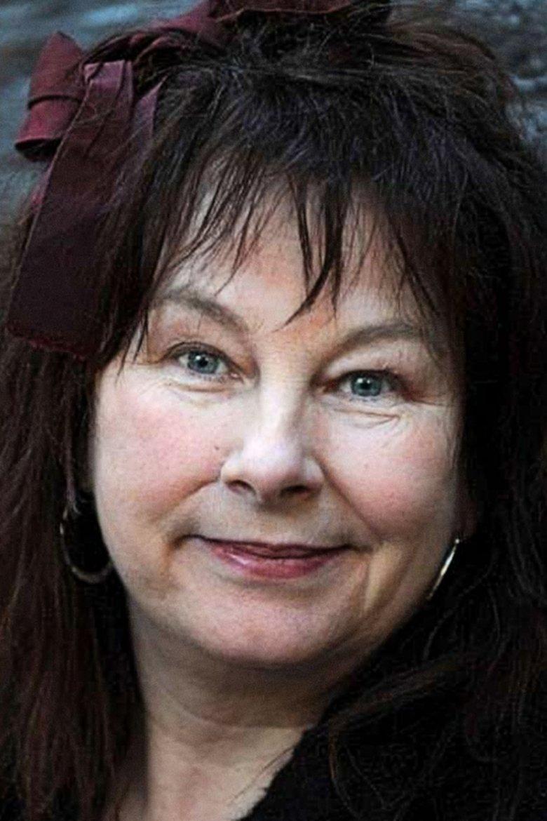 Madeleine Wallace