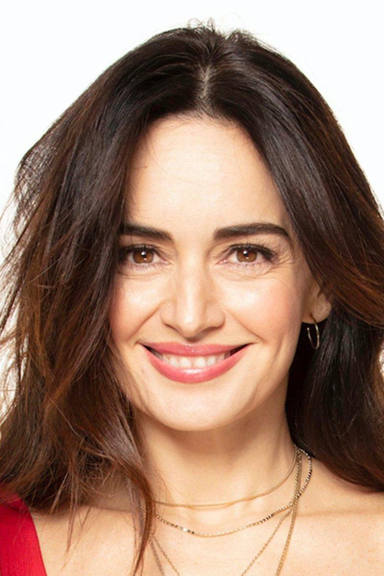 Carmen Sánchez (voice)
