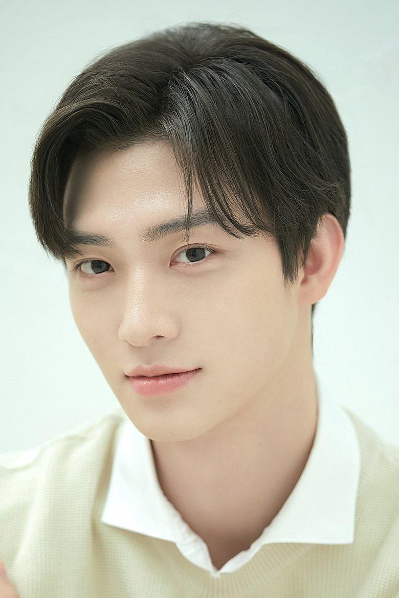 Joo-Hwan Lee