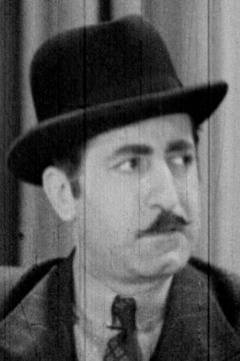 Italian Officer Tonnelli (uncredited)