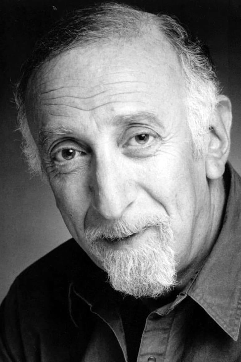 Monsieur D'Arque (voice)