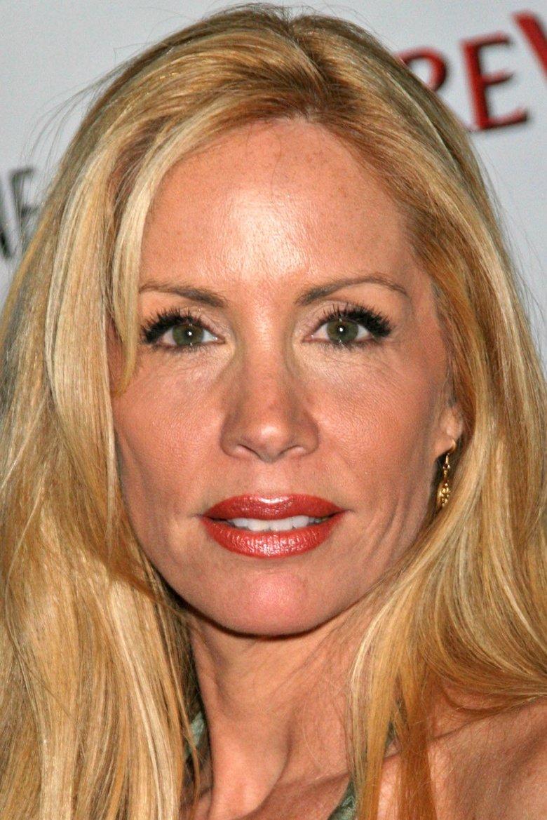 Elle's Mother